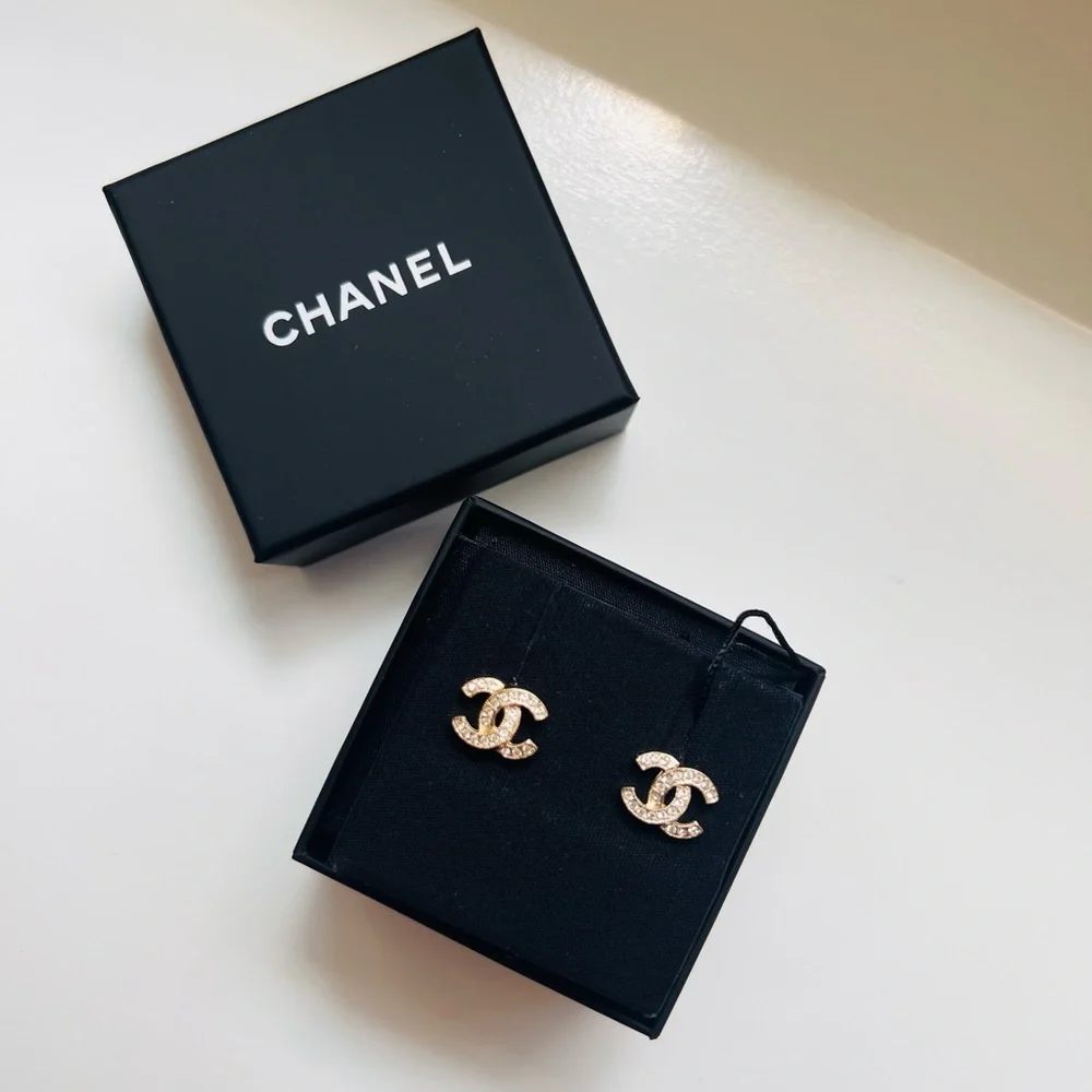🔥CHANEL Crystal CC Earrings